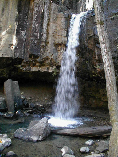 Hedge Creek Falls