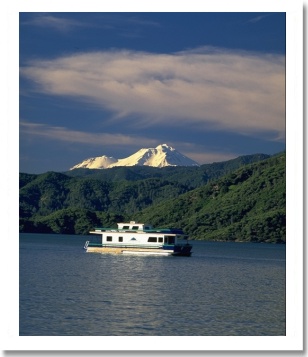 Mount Shasta, Lake Shasta,  Redding California