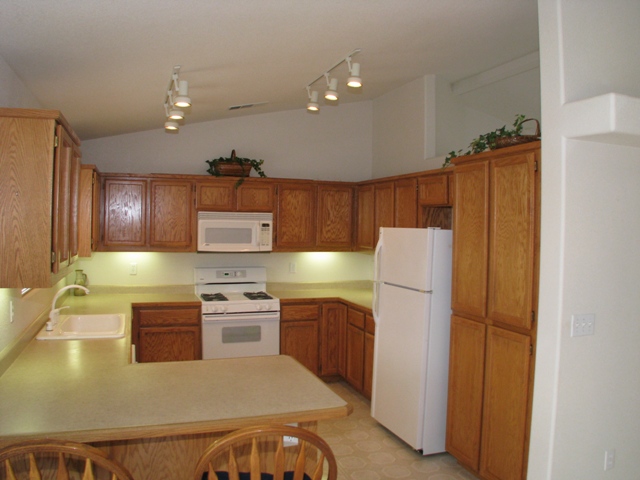1915 Airstrip Rd, Redding CA
