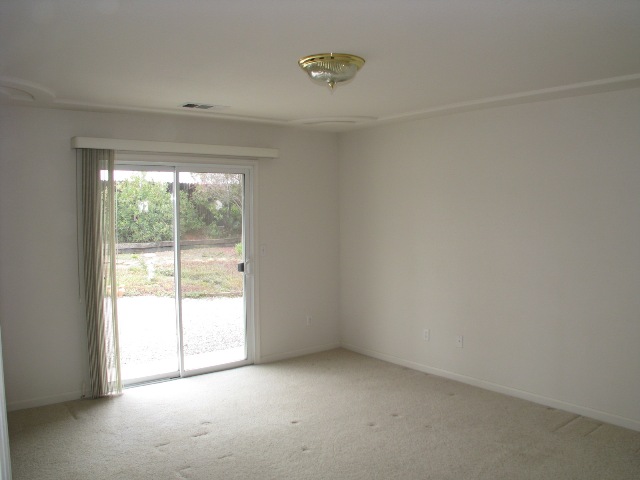 1915 Airstrip Rd, Redding CA