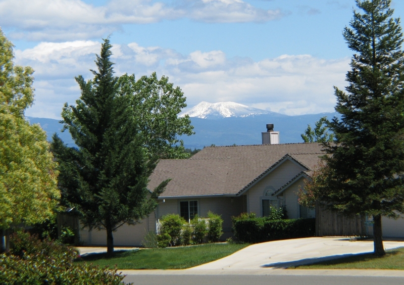 Shasta Hills Estates A Redding CA 55+ Gated Community with multiple