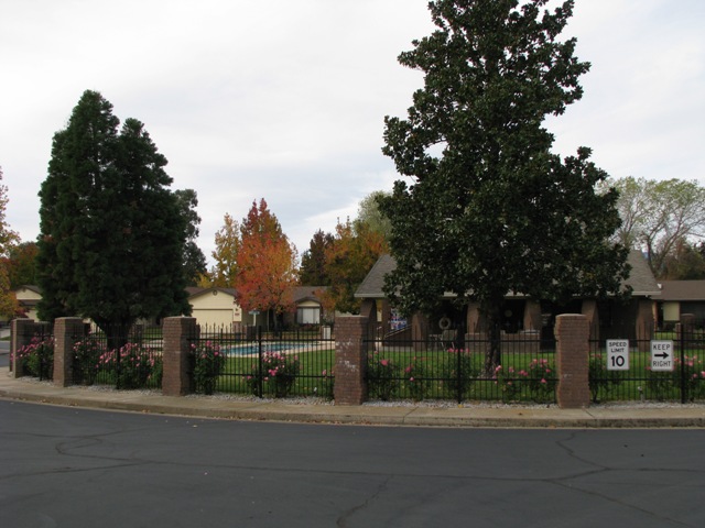 Paris Park entry, Reding CA